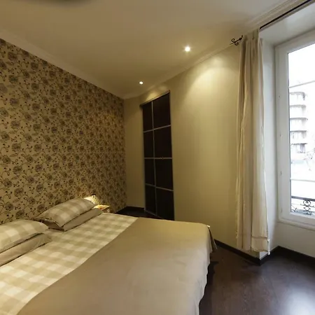 Apartment With Parking In Near The Harbor Nizza